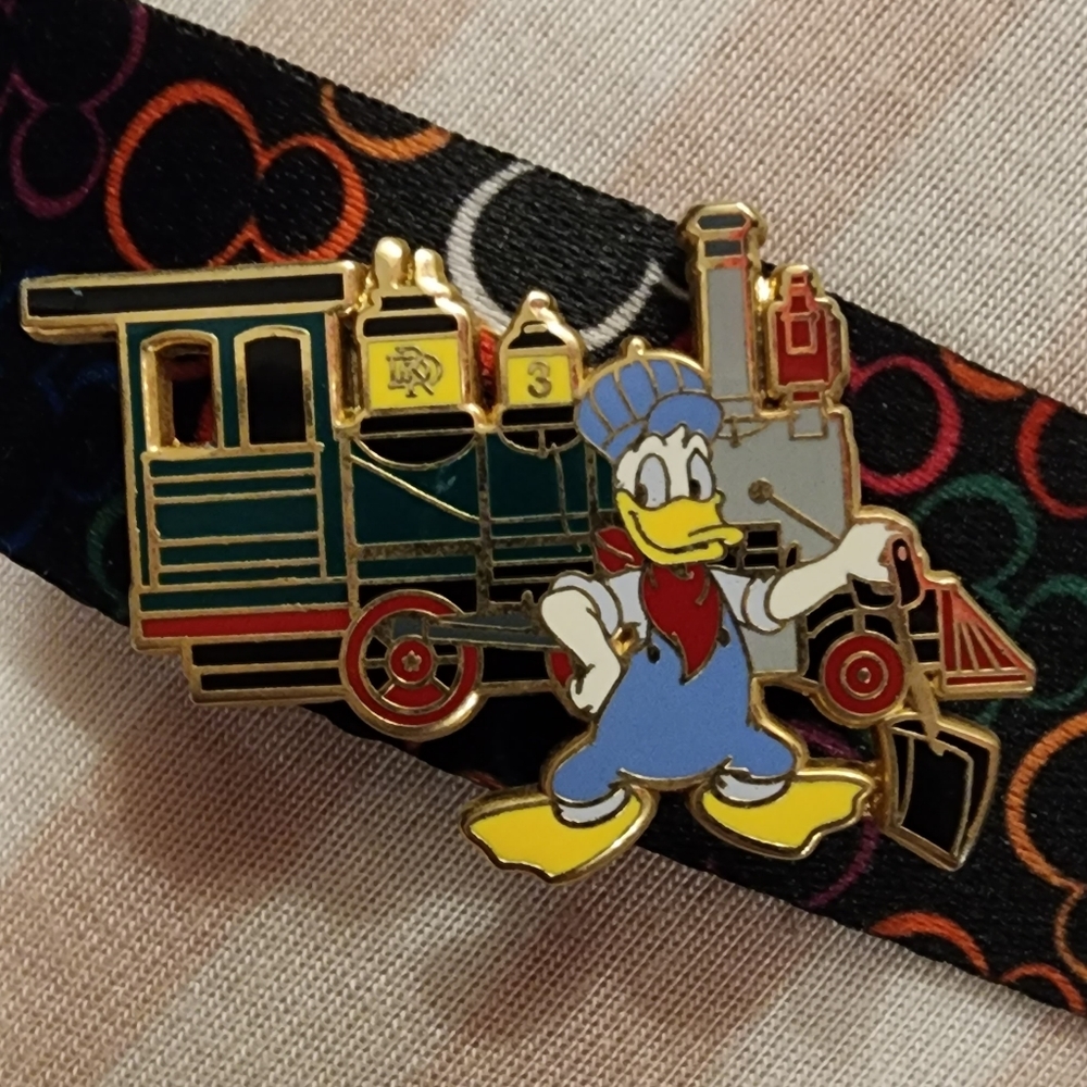 Disney pin